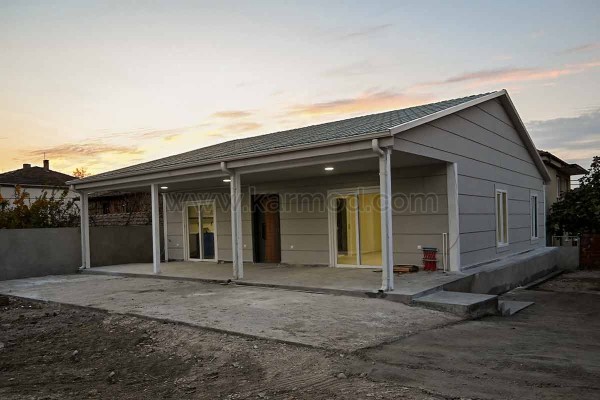 Προκατασκευασμένο Σπίτι 94 m² 3+1 Χιντιβ